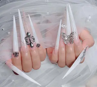 ネイル Lenie Kabukichoのネイルデザイン