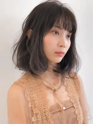 ミディアム 似合わせカット 迫留由弥のヘアスタイル