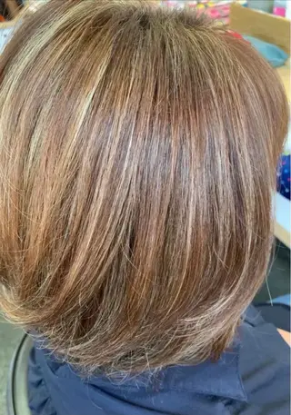 カラー 美容室 ドルチェのヘアスタイル