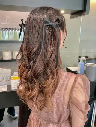 ロング ヘアアレンジ ダブルカラー🎀💕 紗里菜のヘアスタイル
