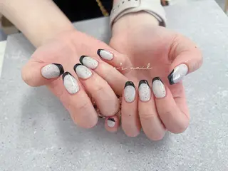 ネイル e’s nail Lumièreのネイルデザイン