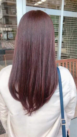 ロング カラー 森安 華楠のヘアスタイル