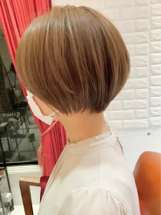 ショート カラー 大人女性ショート専門 tomodaのヘアスタイル