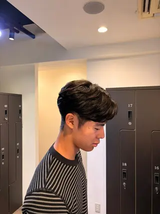 ショート パーマ 中川 蓮のヘアスタイル