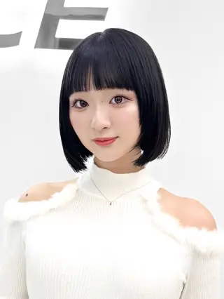 ミディアム カラー ヘアアレンジ 縮毛矯正🤍 盛れるボブ/ひかりのヘアスタイル
