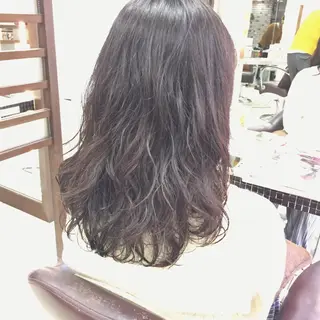 セミロング パーマ 大平 美沙のヘアスタイル