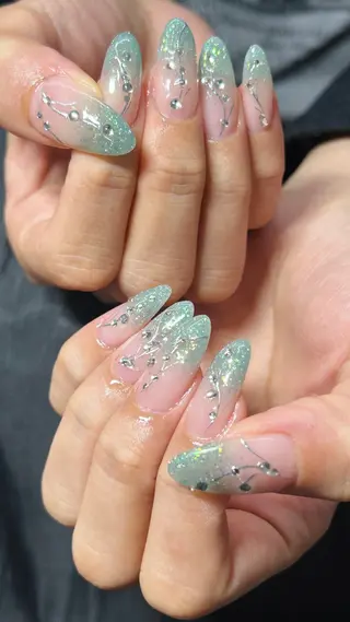 ネイル Horie 雪のネイルデザイン