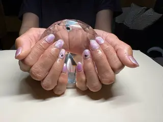 ネイル Rainbow Moonのネイルデザイン
