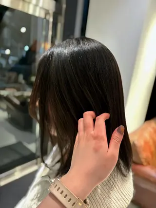 セミロング カラー 丸山 美優のヘアスタイル
