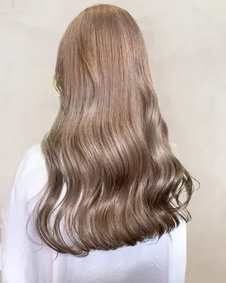 カラー 米倉 一輝のヘアスタイル
