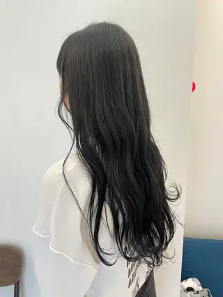 ロング newi grande 横浜店のヘアスタイル