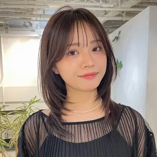 ミディアム カラー 顔周りレイヤー꙳⋆ ミディアム⌇SAKIのヘアスタイル