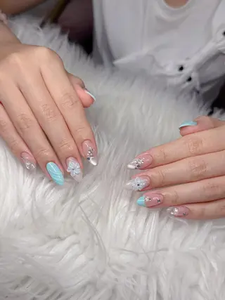 ネイル Lee Nailsのネイルデザイン