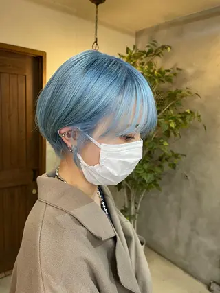 ショート ハイトーンブリーチ 土坂 由志【京都】のヘアスタイル