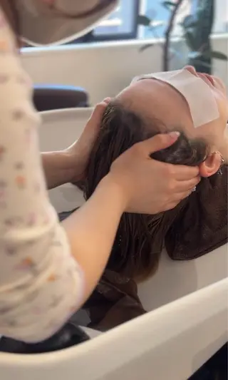 セミロング 暖色/レイヤー/ 髪質改善/りんか🎀のヘアスタイル