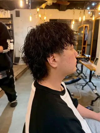 ミディアム パーマ メンズ ツイスパ特化 石川 歳也のヘアスタイル