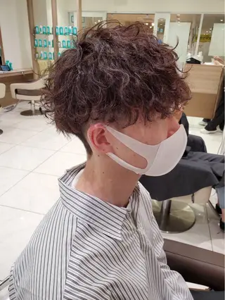 ショート パーマ 前田 真孝のヘアスタイル
