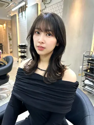 セミロング カラー ミディアムレイヤー 添田晃基のヘアスタイル