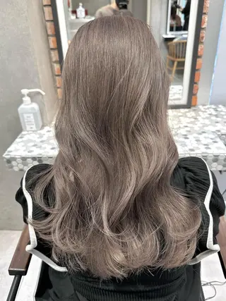 セミロング quill クイル　ツボイタクマのヘアスタイル