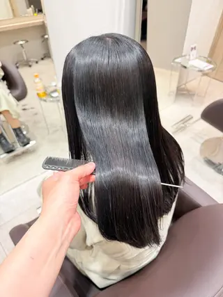 セミロング ワタナベ ヒヨリのヘアスタイル