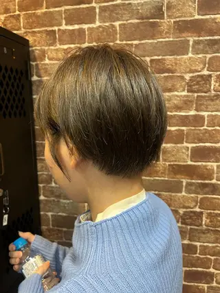 ショート カラー パーマ ヘアアレンジ メンズ キッズ ネイル マツエク・マツパ アイブロウ 久木原 ゆりのヘアスタイル