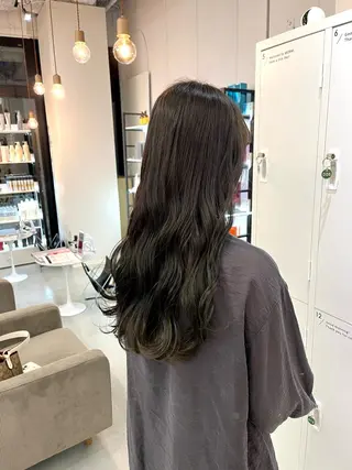 ロング カラー 神原 茉依🩰🪩のヘアスタイル