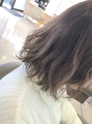 ミディアム 松田 みのりのヘアスタイル