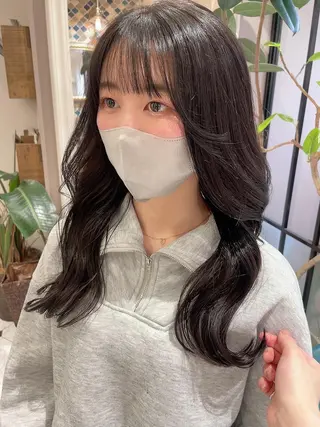 セミロング レイヤー🇰🇷小顔 見せ顔周り💕トモミのヘアスタイル