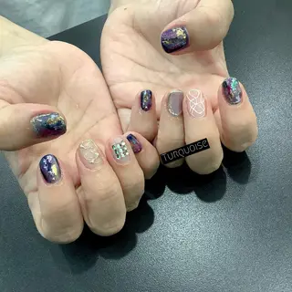 ネイル 個性派ネイルサロン 💅🏼ターコイズのネイルデザイン