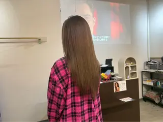 ロング カラー LUCK ユナのヘアスタイル