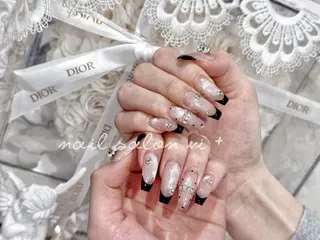ネイル ✨Nailsalon Vi+✨のネイルデザイン