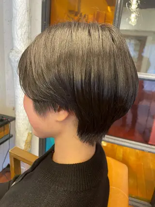 ショート 佐々木 千夏のヘアスタイル