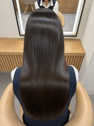 ロング 浦和うる艶 縮毛矯正⭐️セナ🎀のヘアスタイル