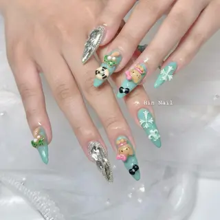 ネイル HIN NAILのネイルデザイン
