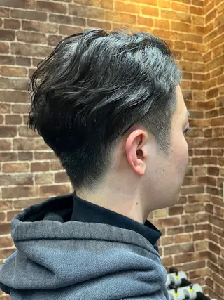 ショート カラー パーマ ヘアアレンジ メンズ キッズ ネイル マツエク・マツパ アイブロウ 久木原 ゆりのヘアスタイル