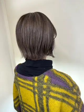 ショート カラー ブリーチカラー🫧 森　凪沙のヘアスタイル