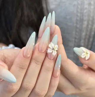 ネイル エリ🫧 nail池袋東口のネイルデザイン