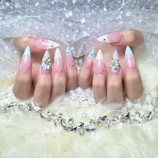ネイル Doris Nail Salonのネイルデザイン