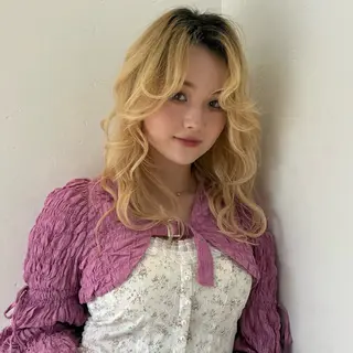 セミロング カラー 柔らかいbeige ¦韓国¦🩰マユ🩰のヘアスタイル