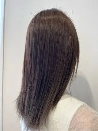 ミディアム カラー 艶髪特化 しゅんぼう 長岡髪質改善のヘアスタイル