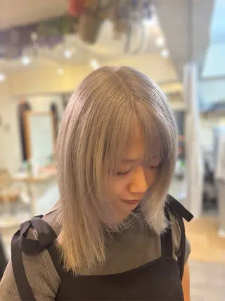 セミロング 大澤 あんなのヘアスタイル