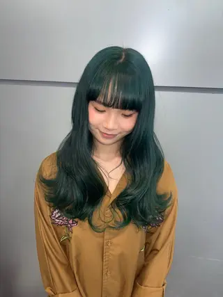 ロング カラー ヘアアレンジ レイヤーカット/ ハイトーン/ みうのヘアスタイル