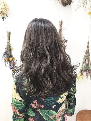 ミディアム Ash 店長 山下達也のヘアスタイル