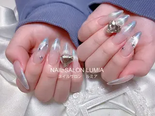 ネイル ネイルサロン ルミア Lumia 店長施術のネイルデザイン