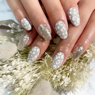 ミディアム MuuMii Nailのネイルデザイン