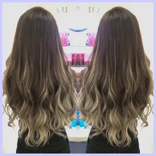 セミロング カラー 🫧あ お🫧 心斎橋のヘアスタイル