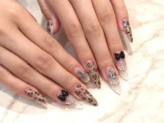 ネイル 韓国/ワンホン/長さ 出しつけ放題🎀のネイルデザイン