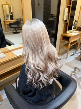 ロング カラー 羽田翔大/ブリーチ/ レイヤー/店長のヘアスタイル