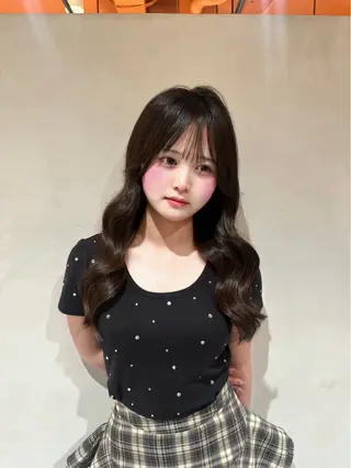 セミロング kurumi🎀 /髪質改善のヘアスタイル