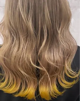 セミロング カラー r i n k aのヘアスタイル